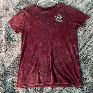 Empyre Graphic tee size S